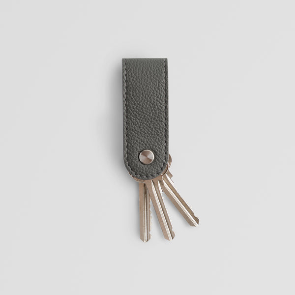 Leather key organizer in grey color